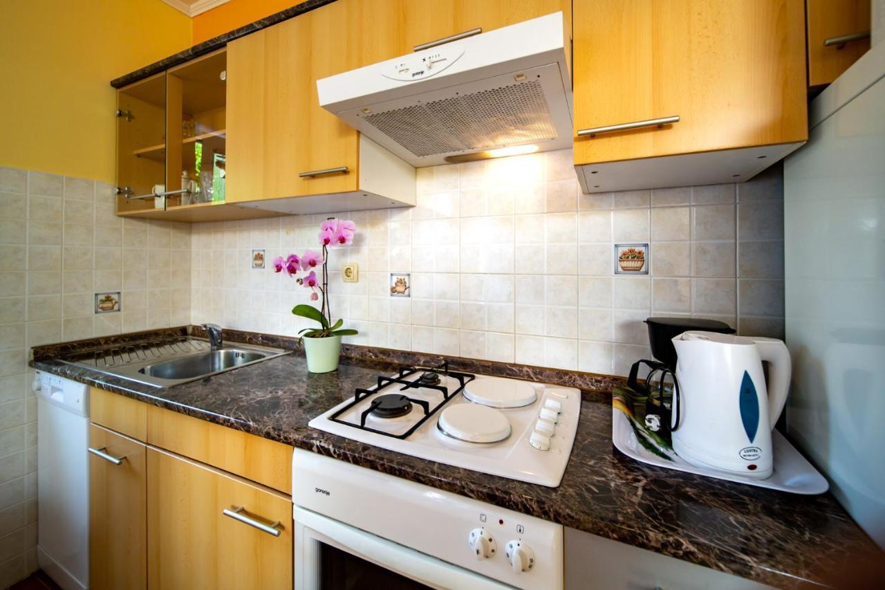Kastell Apartments لوبار المظهر الخارجي الصورة