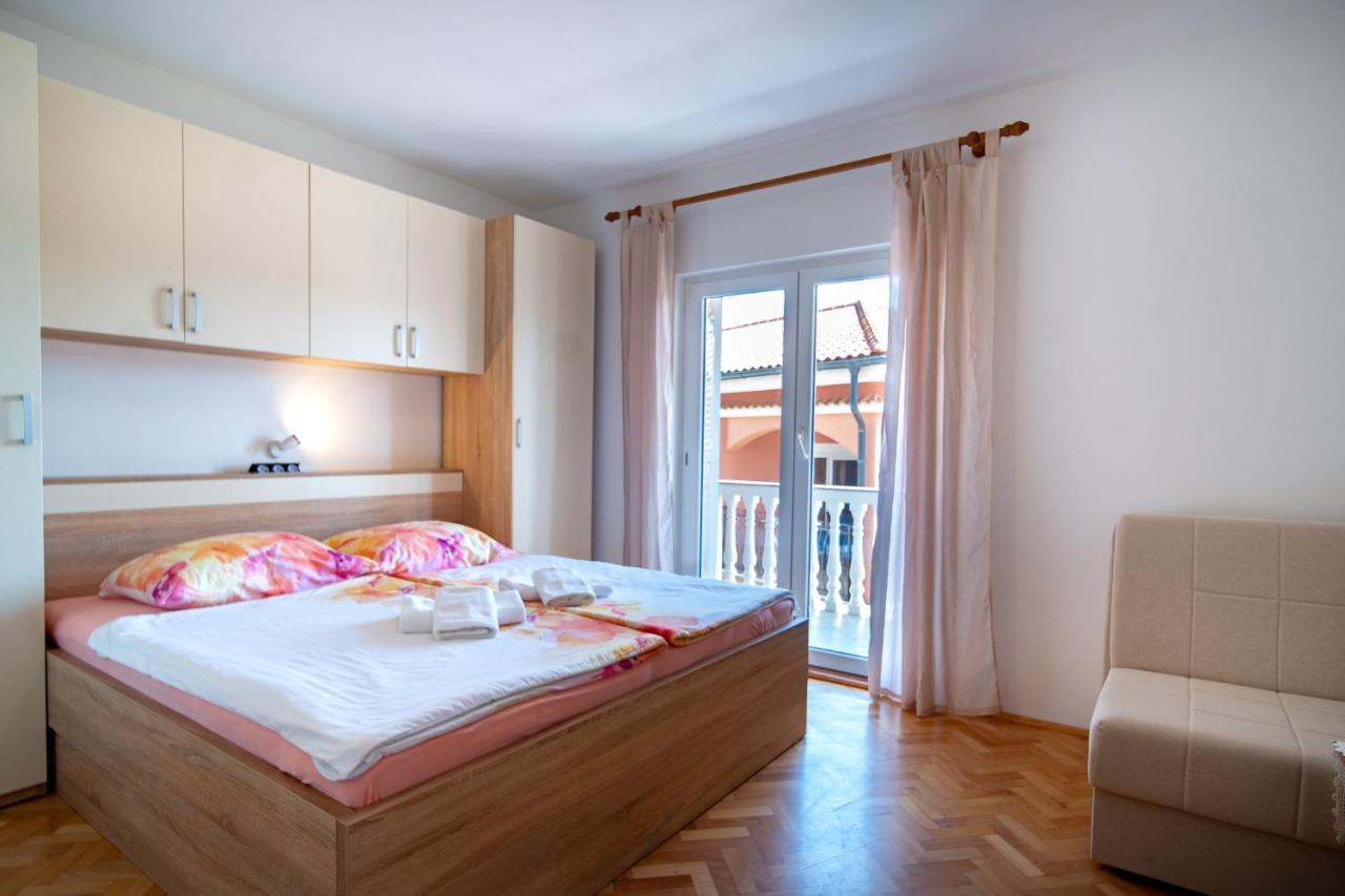 Kastell Apartments لوبار المظهر الخارجي الصورة