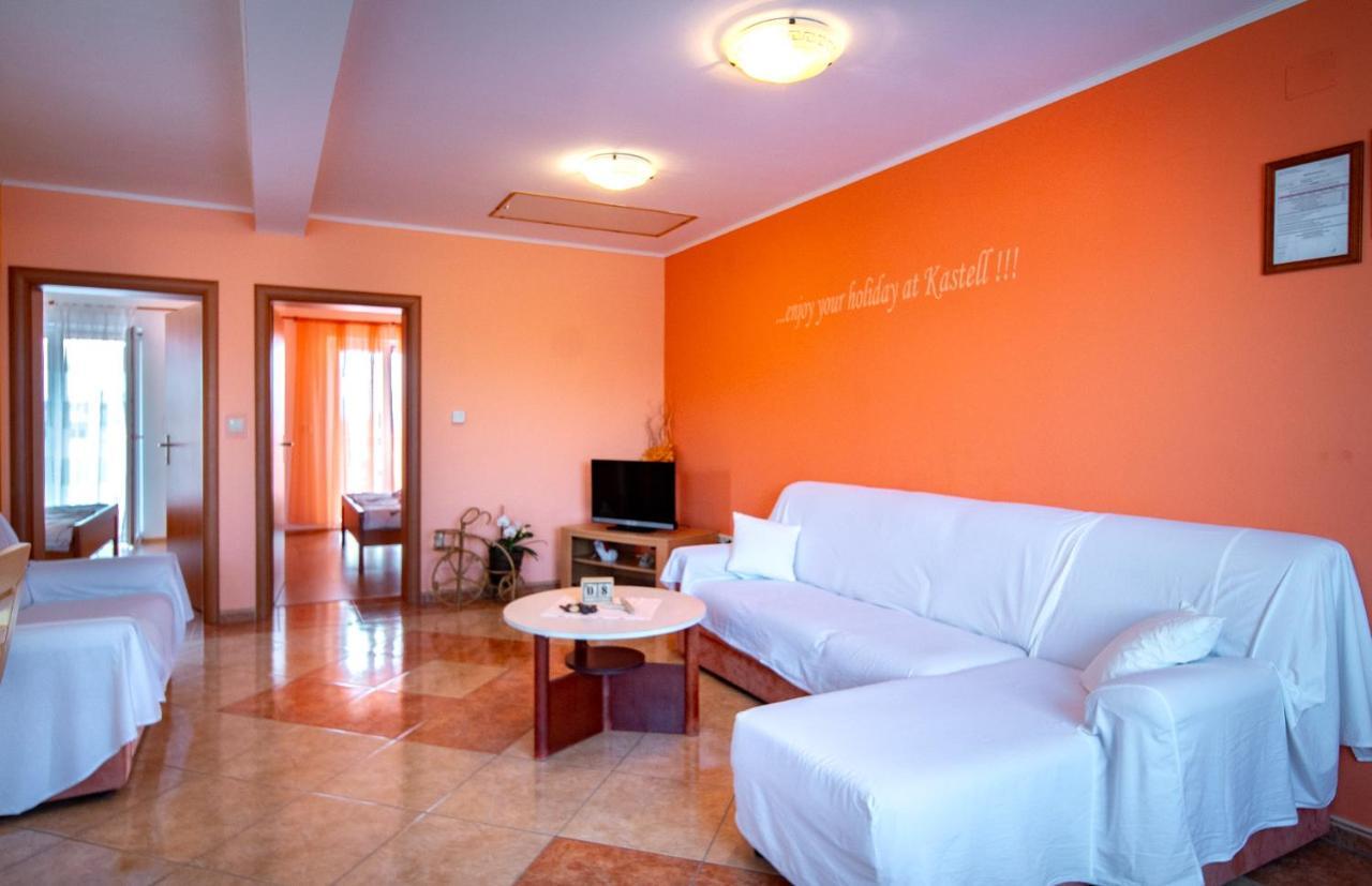 Kastell Apartments لوبار المظهر الخارجي الصورة