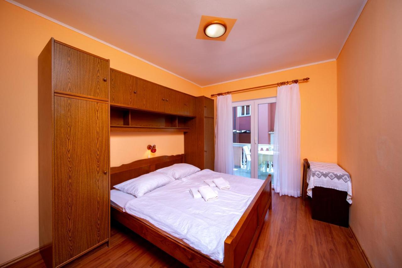 Kastell Apartments لوبار المظهر الخارجي الصورة